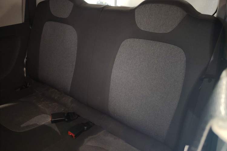 Used Wuling Hongguang MINIEV 2021 Macaron Premium Model – Lithium-NMC Left Rear Seat