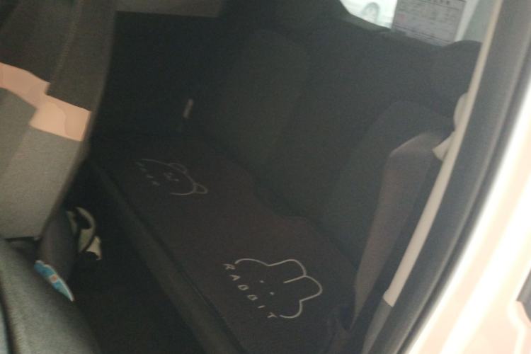 Used Wuling Hongguang MINIEV 2021 Macaron Fashion Model Lithium Iron Phosphate Left Rear Seat