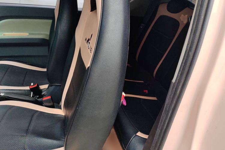 Used Wuling Hongguang MINIEV 2021 Macaron Premium Model – Lithium Iron Phosphate Left Rear Seat