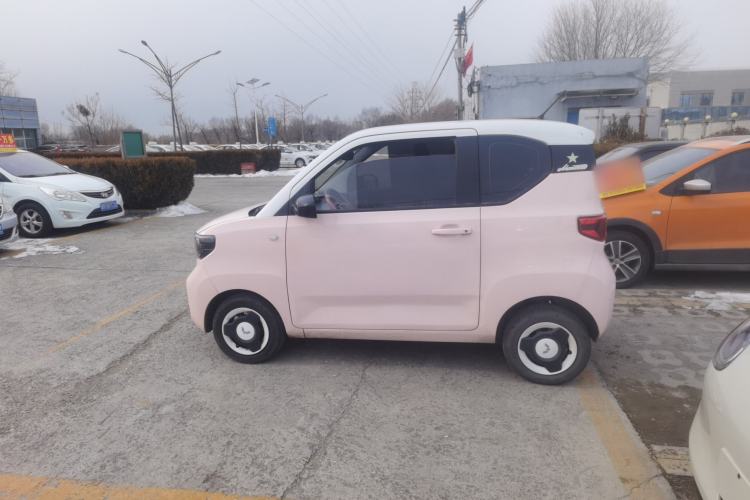 Used Wuling Hongguang MINIEV 2021 Macaron Premium Model – Lithium-NMC Left Side