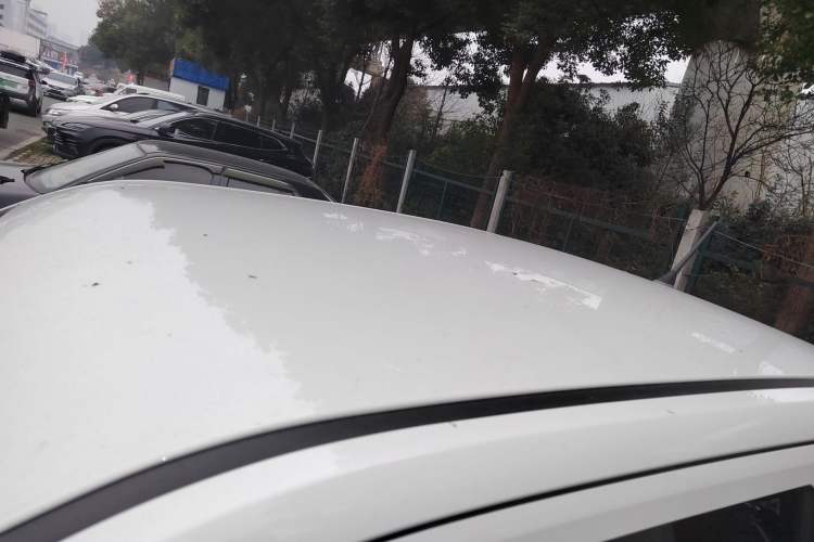 Used Wuling Hongguang MINIEV 2021 Macaron Fashion Edition Lithium-Ion Battery Roof
