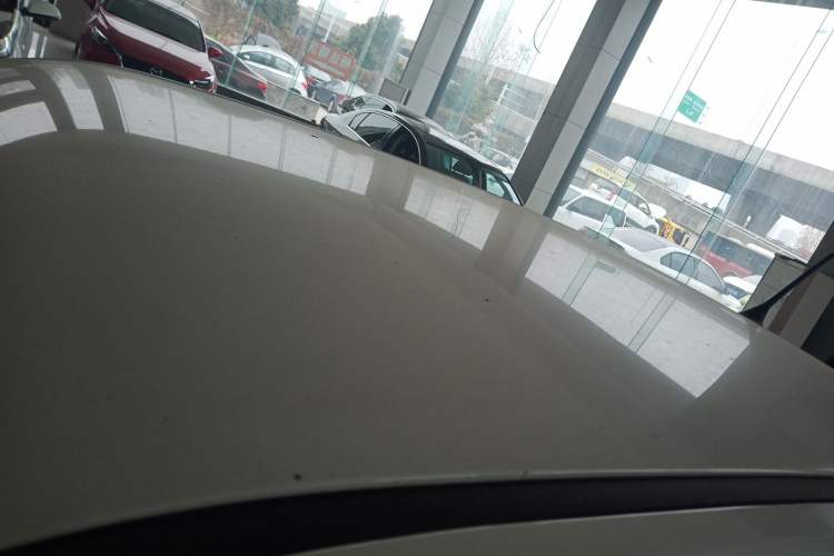 Used Wuling Hongguang MINIEV 2021 Macaron Fashion Model Lithium Iron Phosphate Roof