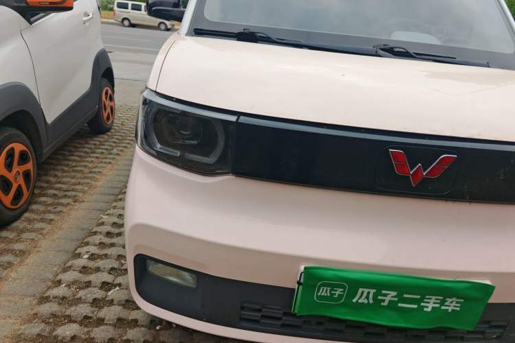 Used Wuling Hongguang MINIEV 2021 Macaron Premium Model – Lithium Iron Phosphate Right Front Headlight