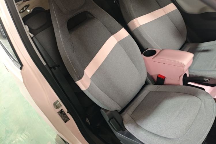 Used Wuling Hongguang MINIEV 2021 Macaron Fashion Model Lithium Iron Phosphate Right Front Seat