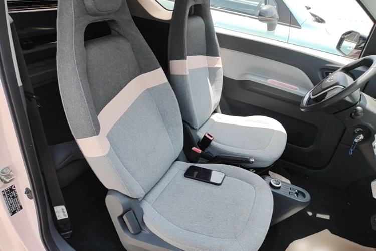 Used Wuling Hongguang MINIEV 2021 Macaron Premium Model – Lithium Iron Phosphate Right Front Seat