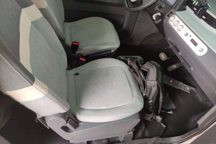 Used Wuling Hongguang MINIEV 2021 Macaron Premium Model – Lithium Iron Phosphate Right Front Seat