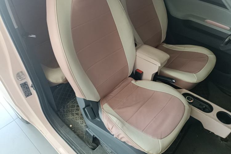 Used Wuling Hongguang MINIEV 2021 Macaron Premium Model – Lithium Iron Phosphate Right Front Seat