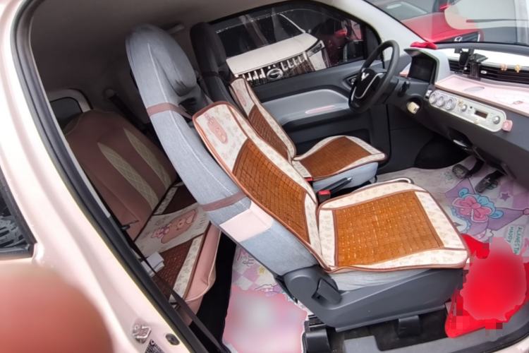 Used Wuling Hongguang MINIEV 2021 Macaron Premium Model – Lithium Iron Phosphate Right Front Seat