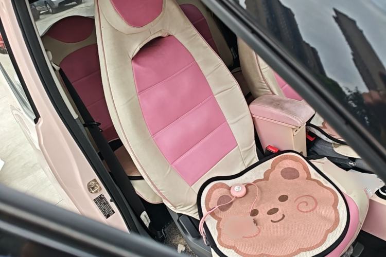 Used Wuling Hongguang MINIEV 2021 Macaron Premium Model – Lithium Iron Phosphate Right Front Seat