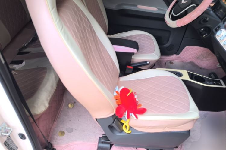 Used Wuling Hongguang MINIEV 2021 Macaron Premium Model – Lithium Iron Phosphate Right Front Seat