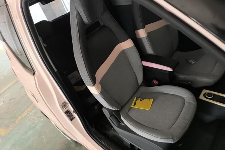Used Wuling Hongguang MINIEV 2021 Macaron Premium Model – Lithium Iron Phosphate Right Front Seat