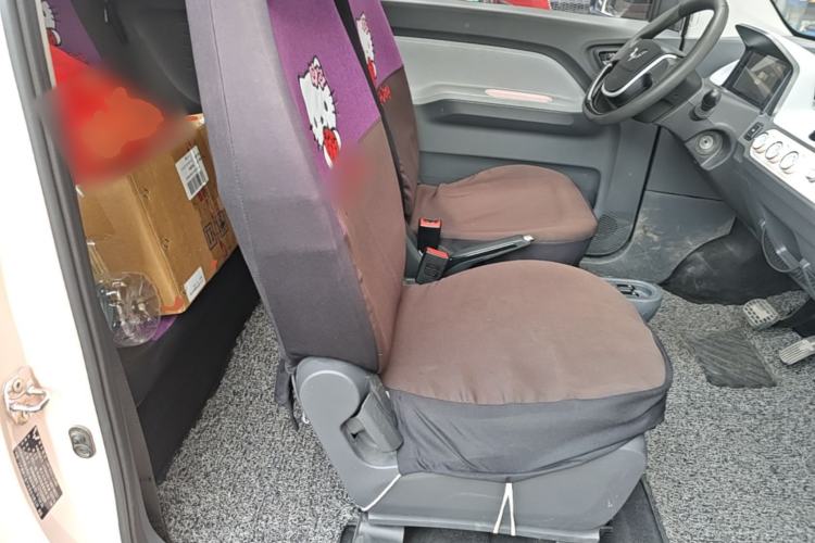 Used Wuling Hongguang MINIEV 2021 Macaron Premium Model – Lithium Iron Phosphate Right Front Seat
