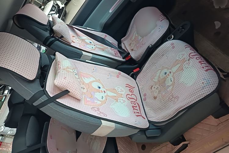 Used Wuling Hongguang MINIEV 2021 Macaron Premium Model – Lithium-NMC Right Front Seat