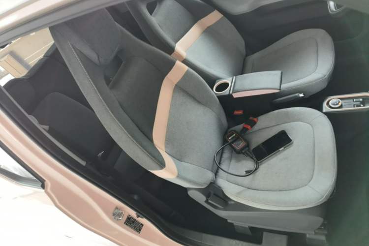 Used Wuling Hongguang MINIEV 2021 Macaron Premium Model – Lithium Iron Phosphate Right Front Seat