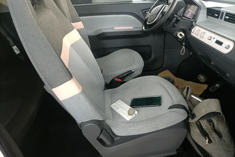 Used Wuling Hongguang MINIEV 2021 Macaron Premium Model – Lithium Iron Phosphate Right Front Seat