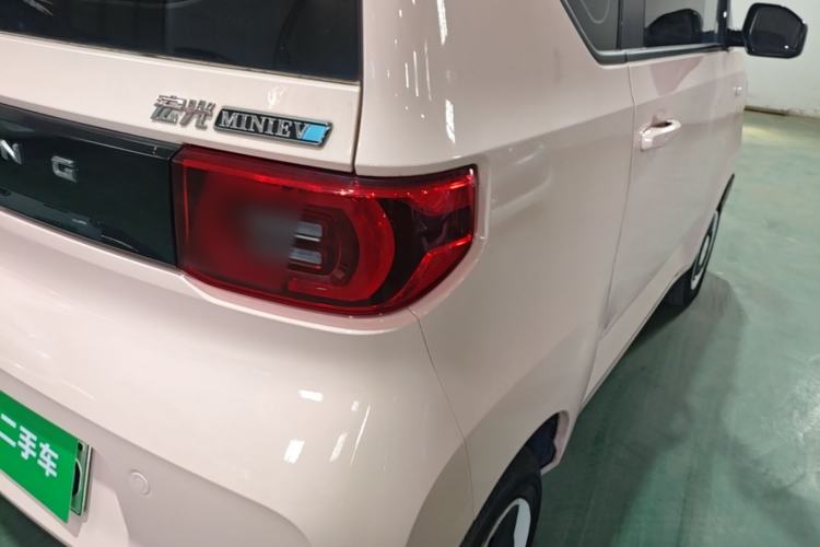 Used Wuling Hongguang MINIEV 2021 Macaron Fashion Model Lithium Iron Phosphate Right Rear Taillight