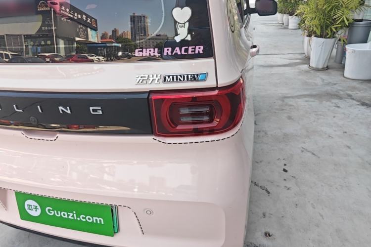 Used Wuling Hongguang MINIEV 2021 Macaron Premium Model – Lithium-NMC Right Rear Taillight