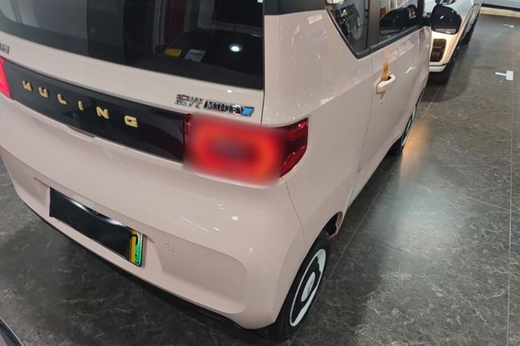 Used Wuling Hongguang MINIEV 2021 Macaron Fashion Model Lithium Iron Phosphate Right Rear Taillight