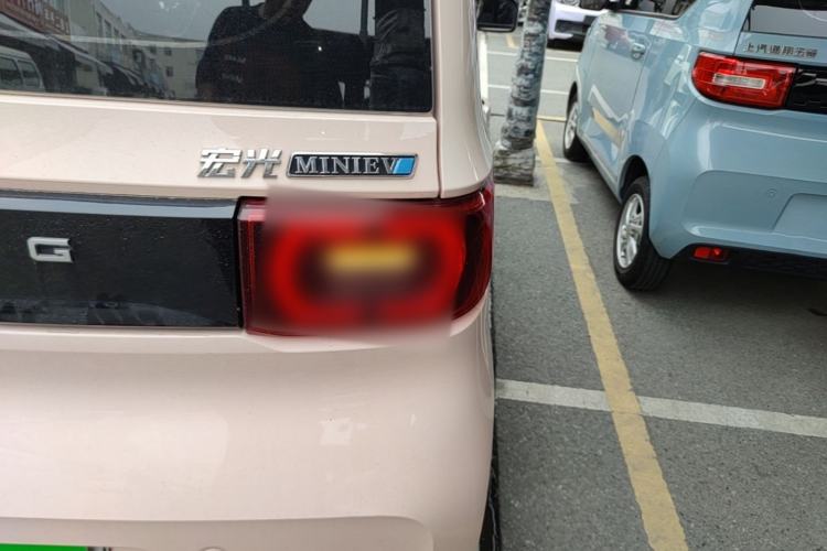 Used Wuling Hongguang MINIEV 2021 Macaron Premium Model – Lithium-NMC Right Rear Taillight
