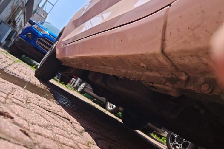 Used Wuling Hongguang MINIEV 2021 Macaron Premium Model – Lithium Iron Phosphate Right Side Sill
