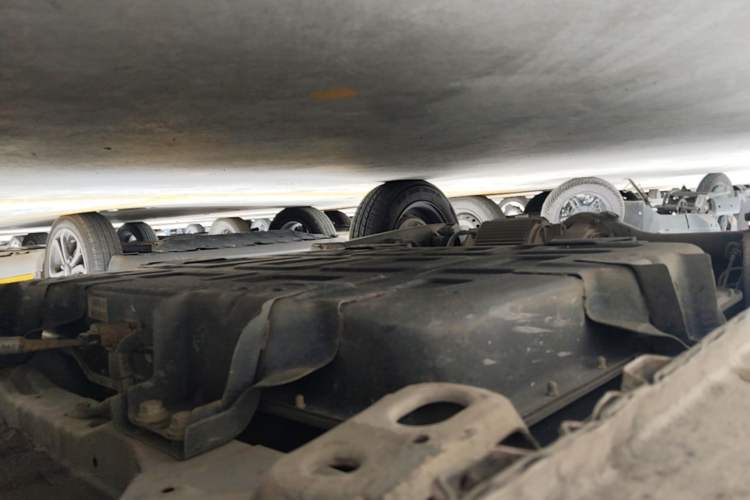 Used Wuling Hongguang MINIEV 2021 Macaron Premium Model – Lithium Iron Phosphate Right Side Sill