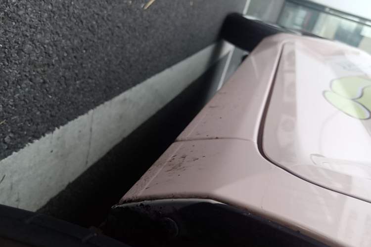 Used Wuling Hongguang MINIEV 2021 Macaron Premium Model – Lithium Iron Phosphate Right Side Sill