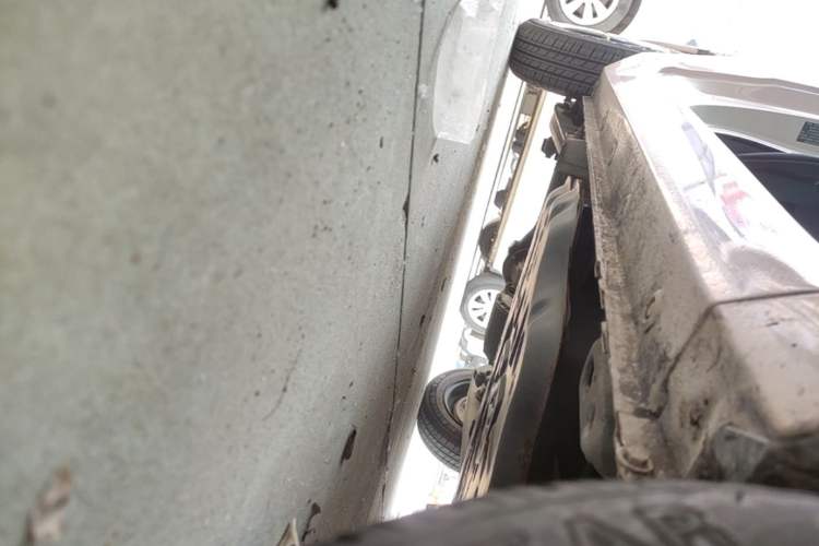 Used Wuling Hongguang MINIEV 2021 Macaron Premium Model – Lithium Iron Phosphate Right Side Sill