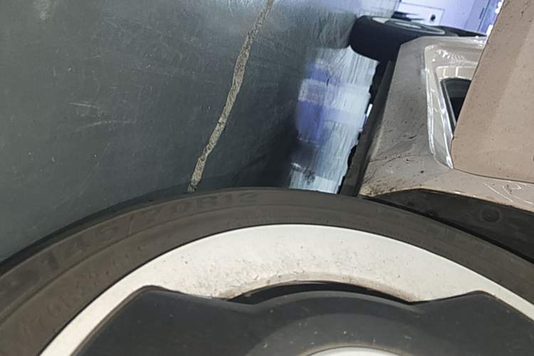 Used Wuling Hongguang MINIEV 2021 Macaron Fashion Edition Lithium-Ion Battery Right Side Sill