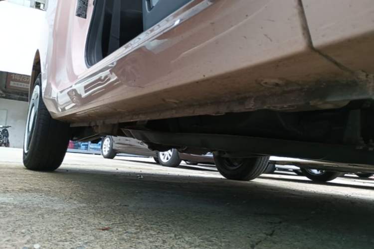 Used Wuling Hongguang MINIEV 2021 Macaron Premium Model – Lithium Iron Phosphate Right Side Sill