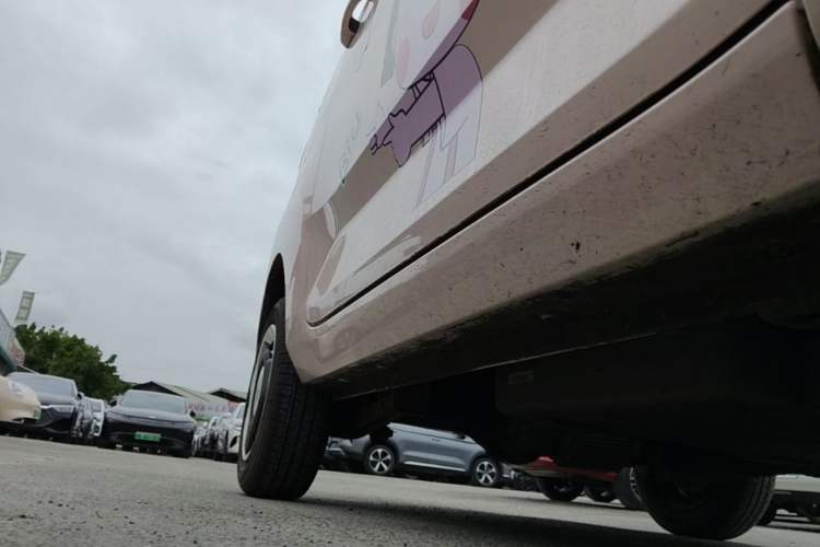 Used Wuling Hongguang MINIEV 2021 Macaron Fashion Model Lithium Iron Phosphate Right Side Sill