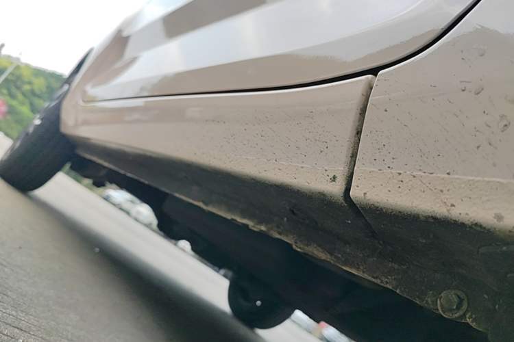 Used Wuling Hongguang MINIEV 2021 Macaron Fashion Model Lithium Iron Phosphate Right Side Sill