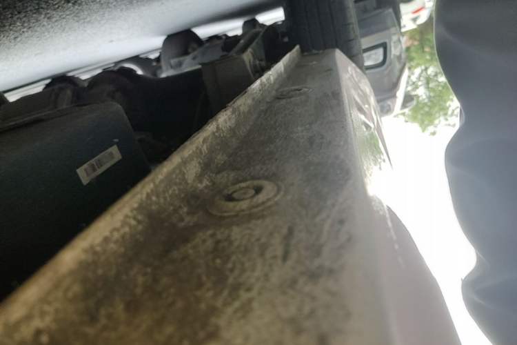 Used Wuling Hongguang MINIEV 2021 Macaron Fashion Edition Lithium-Ion Battery Right Side Sill