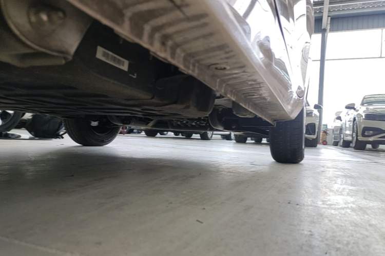 Used Wuling Hongguang MINIEV 2021 Macaron Premium Model – Lithium Iron Phosphate Right Side Sill