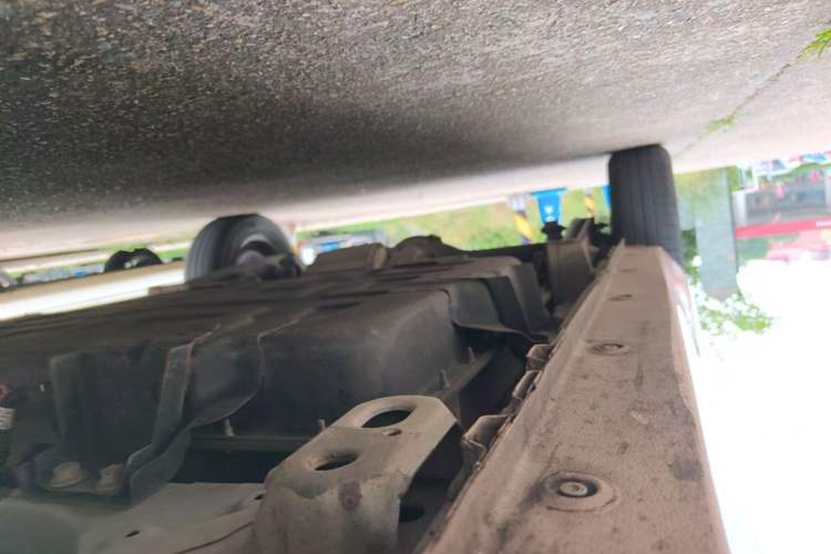 Used Wuling Hongguang MINIEV 2021 Macaron Premium Model – Lithium Iron Phosphate Right Side Sill