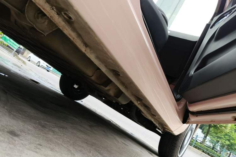 Used Wuling Hongguang MINIEV 2021 Macaron Premium Model – Lithium-NMC Right Side Sill