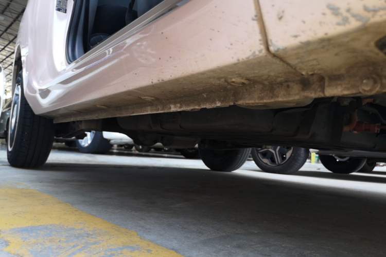 Used Wuling Hongguang MINIEV 2021 Macaron Premium Model – Lithium-NMC Right Side Sill