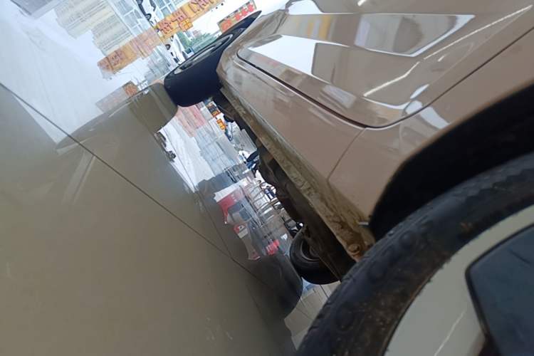 Used Wuling Hongguang MINIEV 2021 Macaron Premium Model – Lithium Iron Phosphate Right Side Sill
