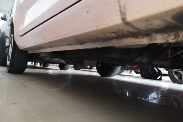Used Wuling Hongguang MINIEV 2021 Macaron Fashion Model Lithium Iron Phosphate Right Side Sill