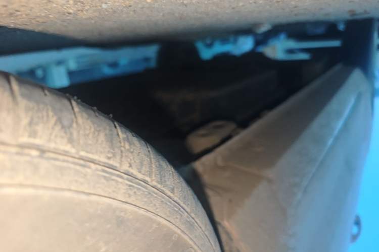 Used Wuling Hongguang MINIEV 2021 Macaron Fashion Model Lithium Iron Phosphate Right Side Sill