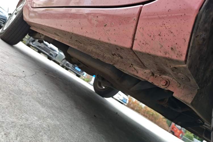 Used Wuling Hongguang MINIEV 2021 Macaron Fashion Edition Lithium-Ion Battery Right Side Sill