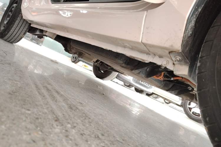 Used Wuling Hongguang MINIEV 2021 Macaron Fashion Model Lithium Iron Phosphate Right Side Sill