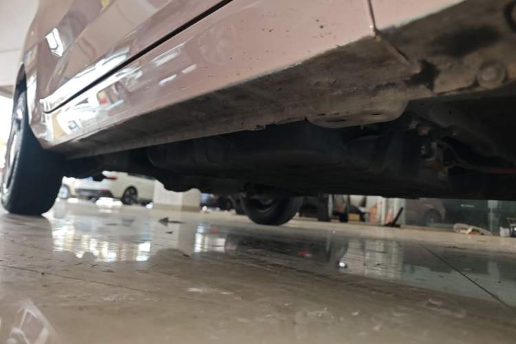 Used Wuling Hongguang MINIEV 2021 Macaron Premium Model – Lithium Iron Phosphate Right Side Sill