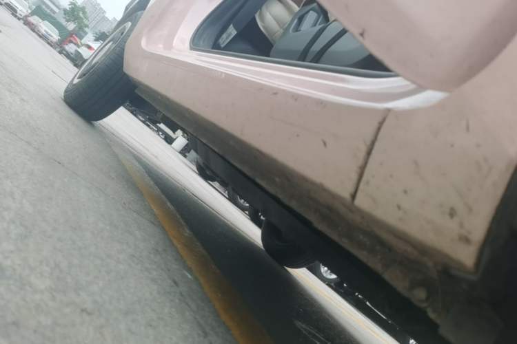 Used Wuling Hongguang MINIEV 2021 Macaron Premium Model – Lithium Iron Phosphate Right Side Sill