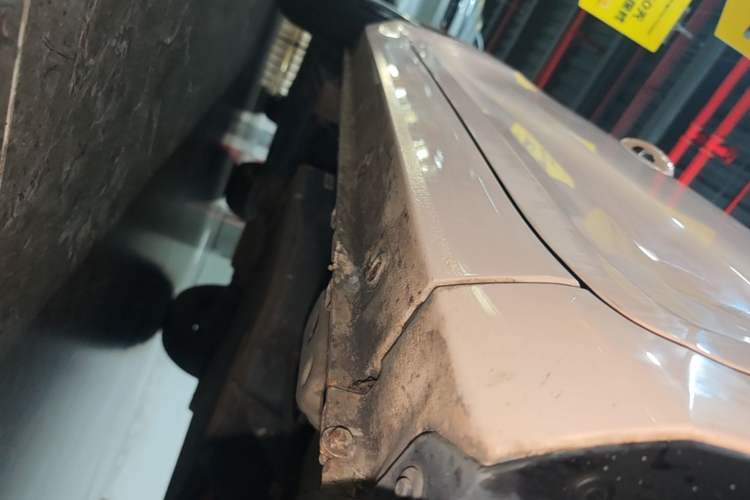 Used Wuling Hongguang MINIEV 2021 Macaron Fashion Model Lithium Iron Phosphate Right Side Sill