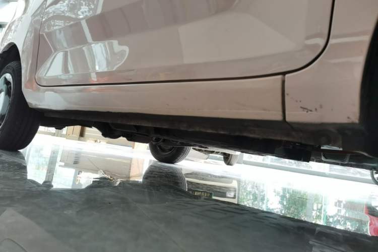 Used Wuling Hongguang MINIEV 2021 Macaron Premium Model – Lithium Iron Phosphate Right Side Sill