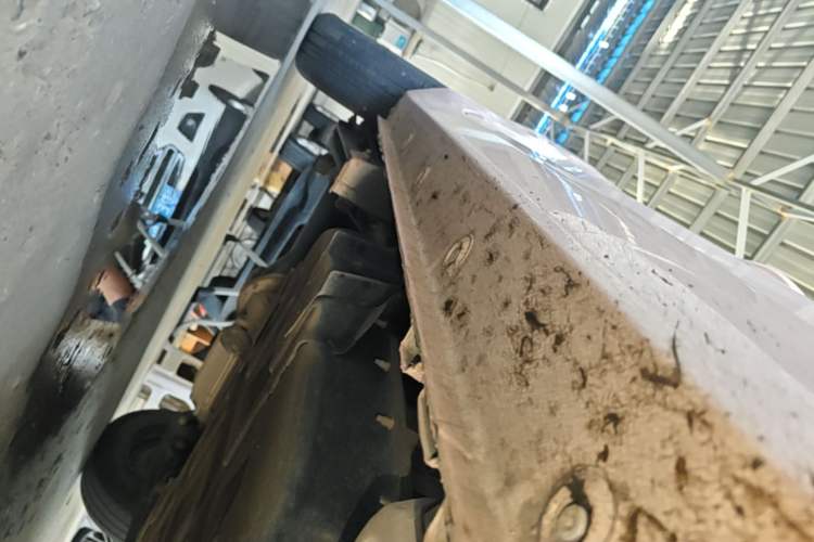 Used Wuling Hongguang MINIEV 2021 Macaron Premium Model – Lithium Iron Phosphate Right Side Sill