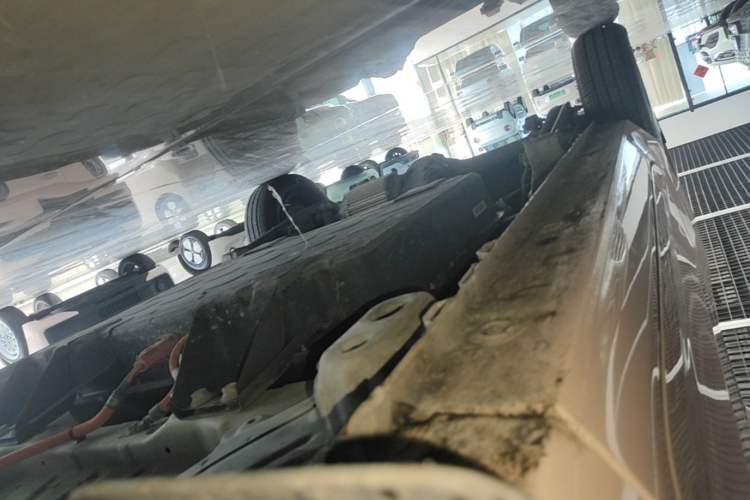 Used Wuling Hongguang MINIEV 2021 Macaron Fashion Edition Lithium-Ion Battery Right Side Sill