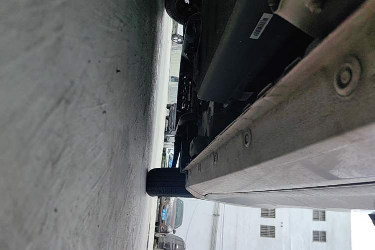 Used Wuling Hongguang MINIEV 2021 Macaron Fashion Edition Lithium-Ion Battery Right Side Sill