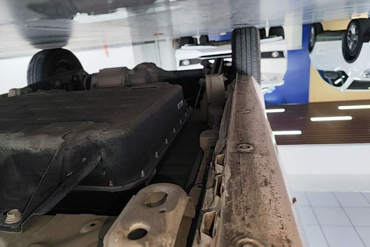 Used Wuling Hongguang MINIEV 2021 Macaron Fashion Edition Lithium-Ion Battery Right Side Sill