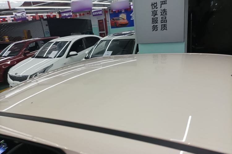 Used Wuling Hongguang MINIEV 2021 Macaron Sandwich Model 120 km Lithium NMC Roof